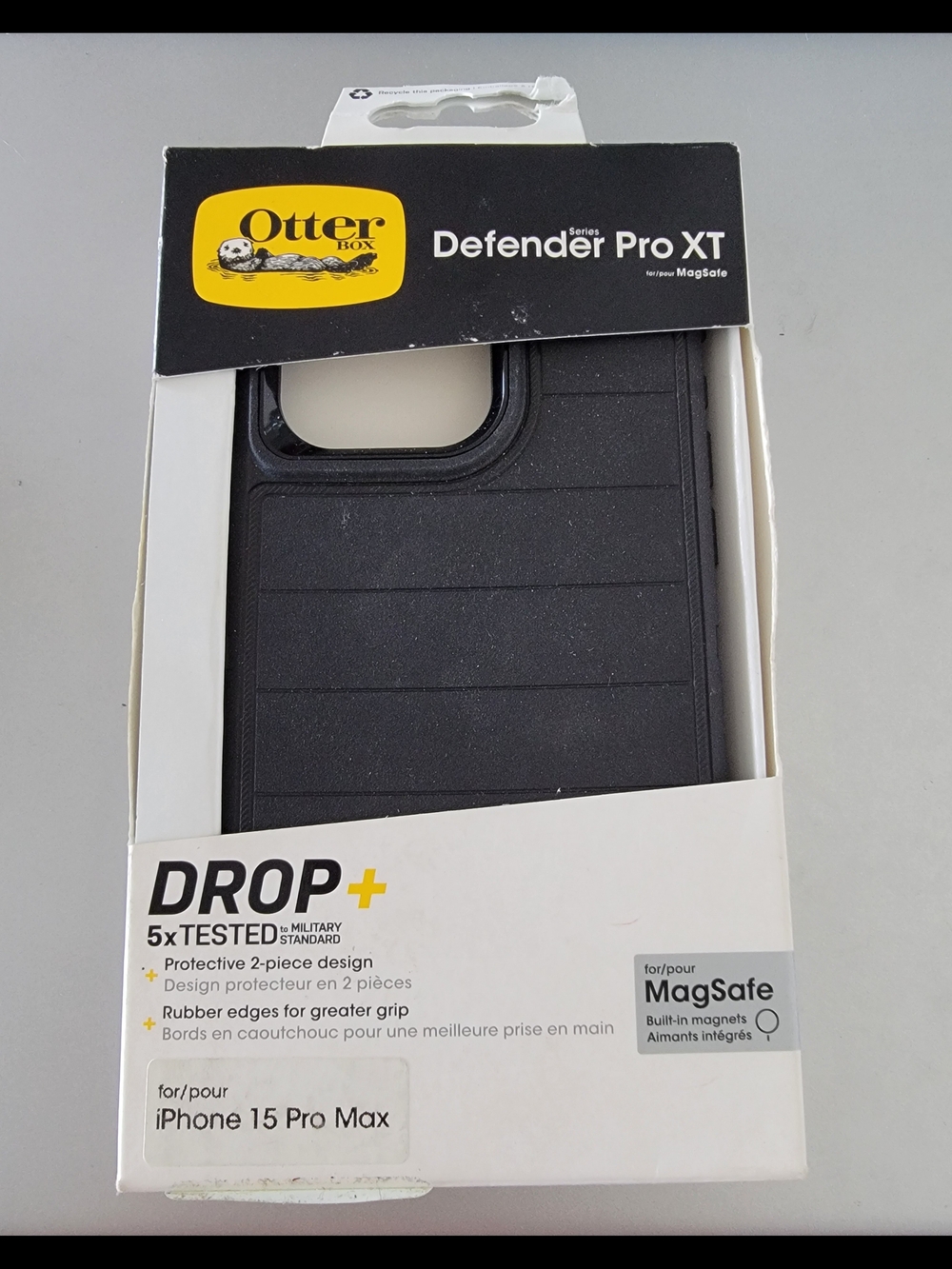 OtterBox Defender Pro XT MagSafe Case — Black
